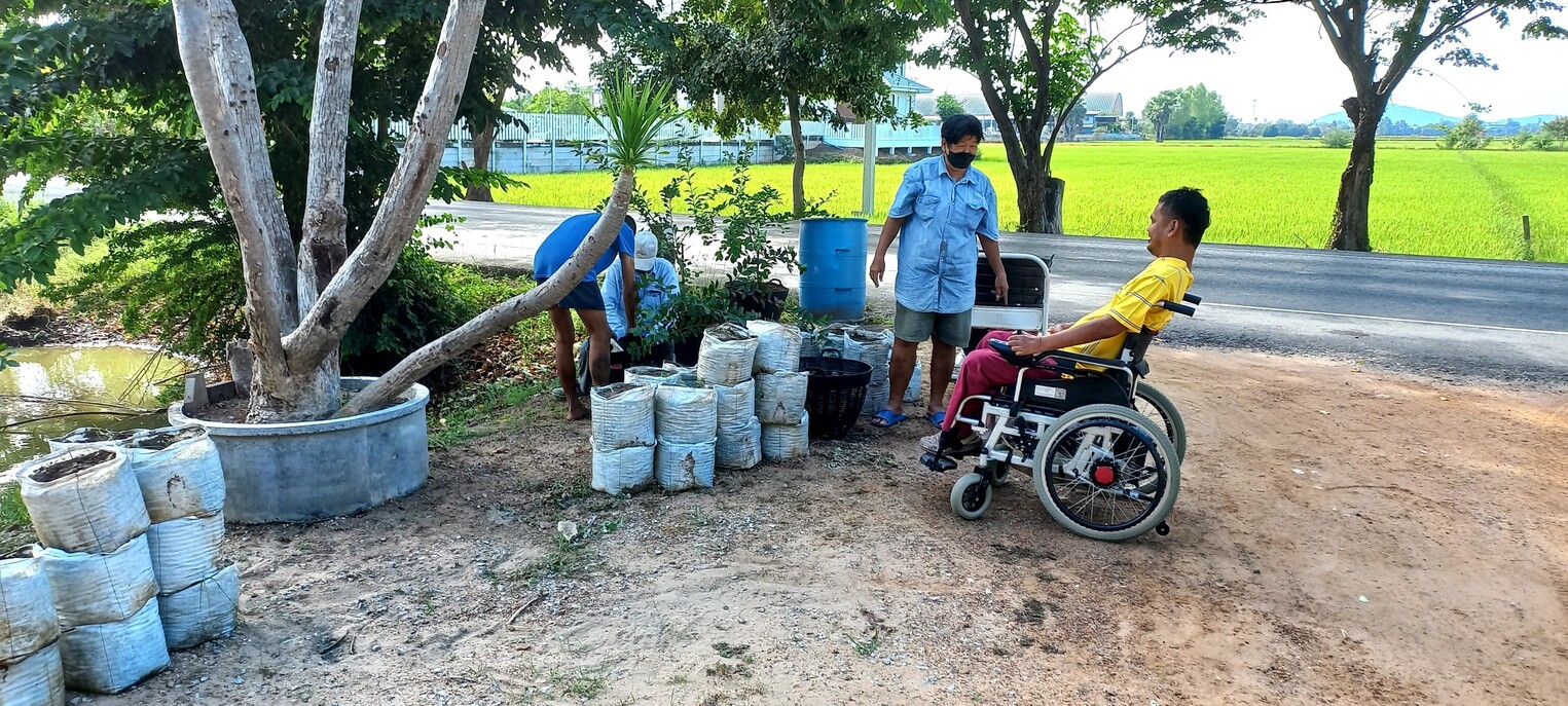 ประชุมติดตามผลงานตามแผนดำเนินการของกลุ่มเกษตรกรคนพิการ  