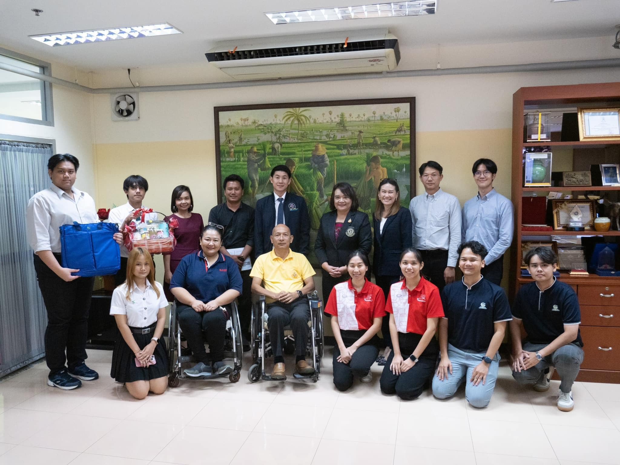 มูลนิธิพัฒนาศักยภาพคนพิการ ประชุมหารือความร่วมมือ กับคณะสังคมศาสตร์และคณะเกษตร 